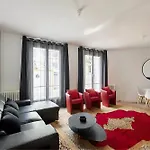 Cosy 1Br - Sleeps 5 - Trocadero