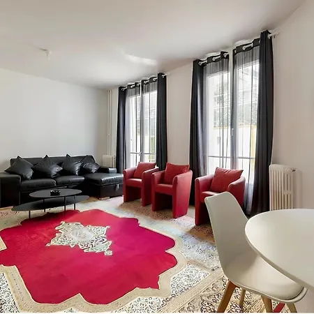 Cosy 1BR - Sleeps 5 - Trocadéro Appartamento Parigi