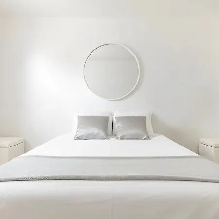 Cosy 1BR - Sleeps 5 - Trocadéro * Parigi