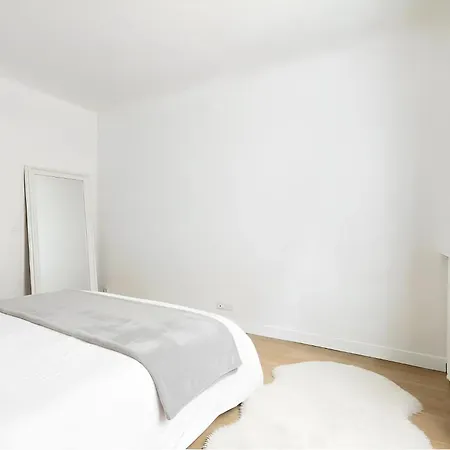 Cosy 1BR - Sleeps 5 - Trocadéro