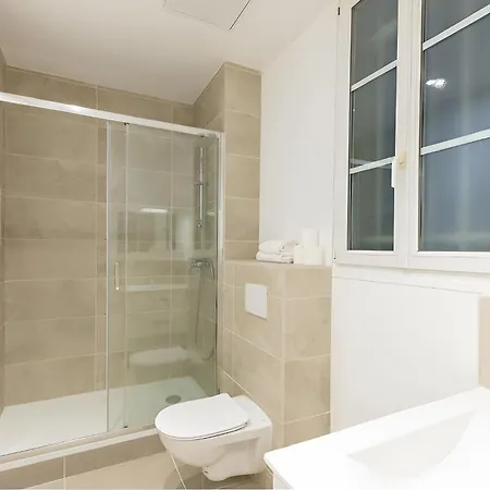 Cosy 1BR - Sleeps 5 - Trocadéro Appartamento Parigi
