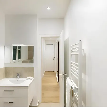 Cosy 1BR - Sleeps 5 - Trocadéro Parigi